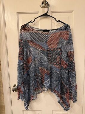 🥰 Women’s Large Reina Lee Openwork Blue and Rust Knit Poncho Sweater 🥰